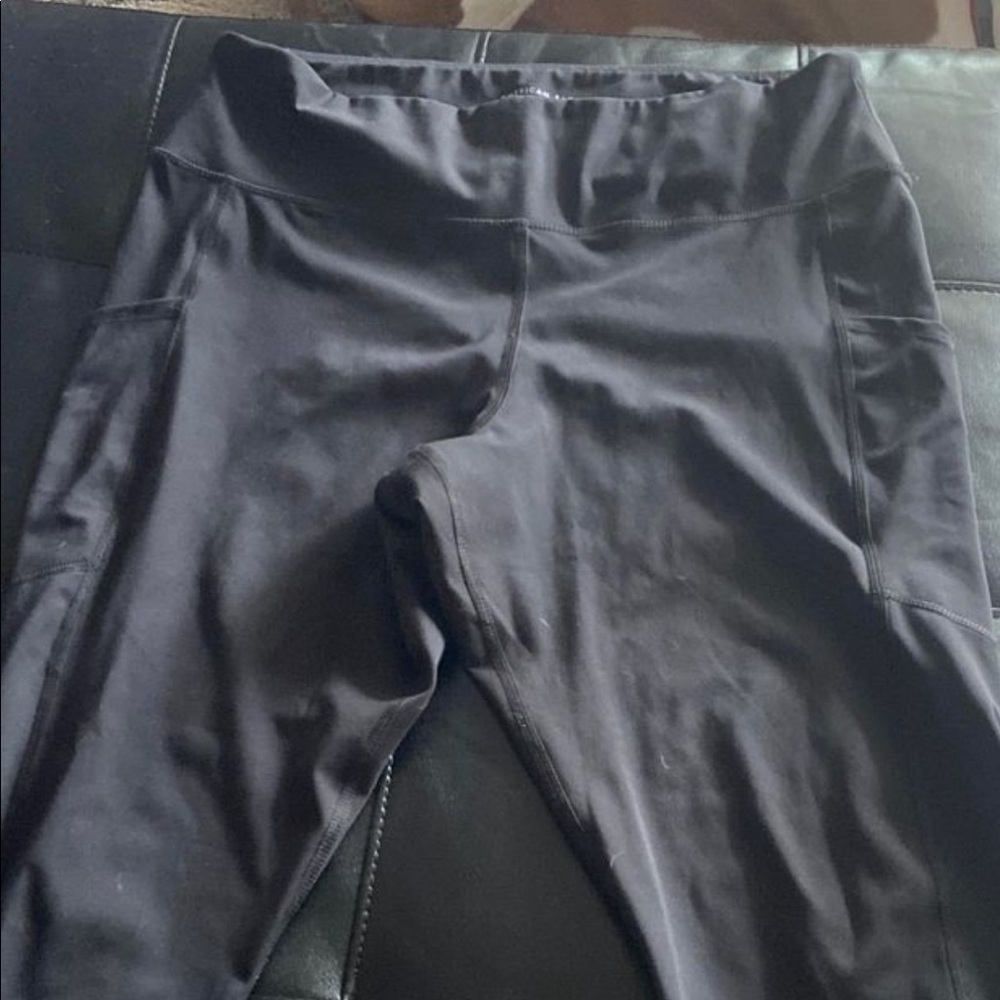 Black Ae leggings